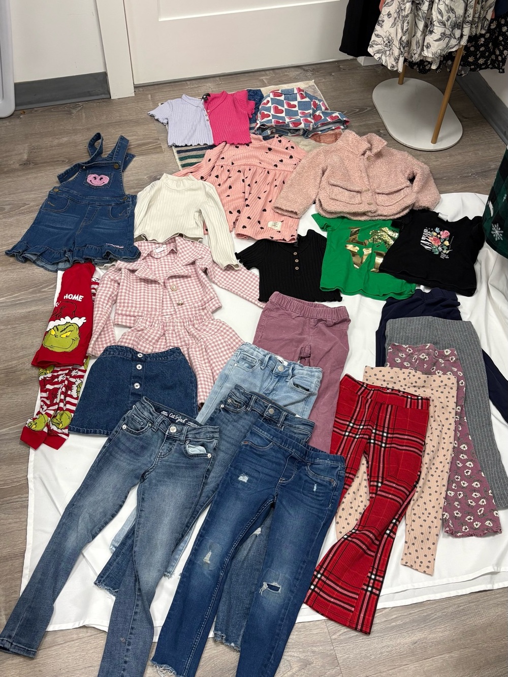 Girl’s bundle size 4-5T